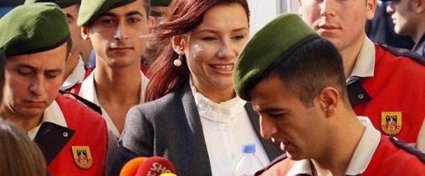 'Su şişesinden kokain çekiyordu'