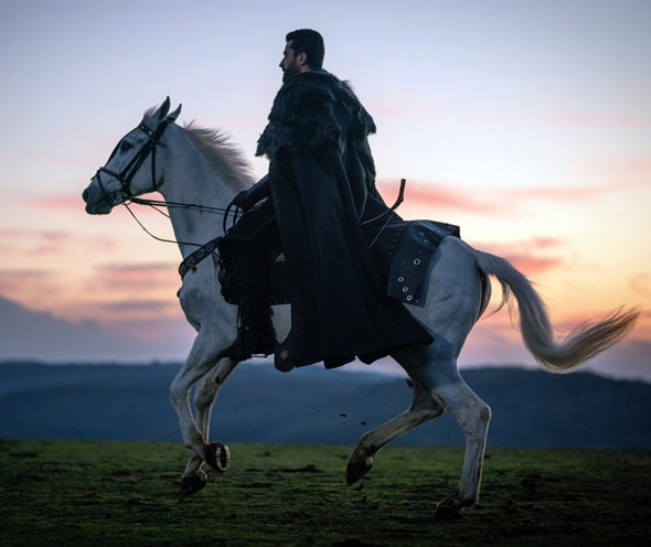 Mehmed Bir Cihan Fatihi, dizi, Kenan İmirzalıoğlu