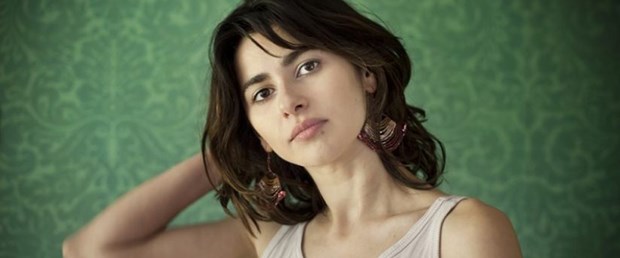 nesrin cevadzade.jpg