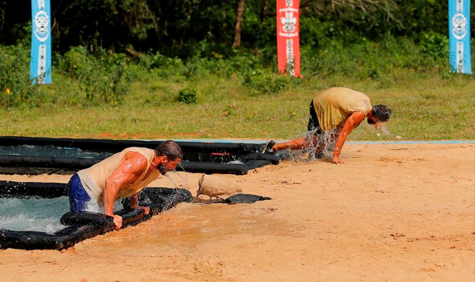 Survivor, Survivor mucadele, Survivor yarışma