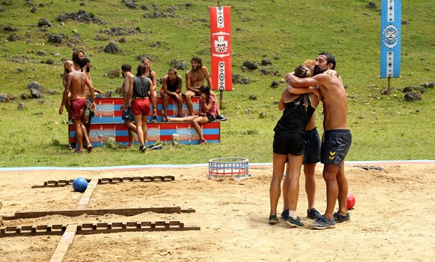 survivor, survivor 2017, Survivor'da kim elemeye kaldı, survivor da kim elenecek, Survivor'da elemeye kalan isimler belli oldu, Survivor son bölüm, Survivor'da dokunulmazlık oyununu kim kazandı, Survivor eleme konseyi, dokunulmazlık oyunu, Survivor konsey, Survivor ada konseyi, Survivor eleme gecesi, Acun Ilıcalı, birleşme partisi