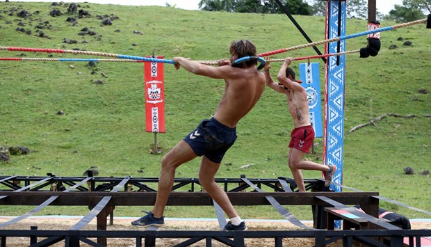 21 Şubat Survivor Adaya Kim Veda Etti?