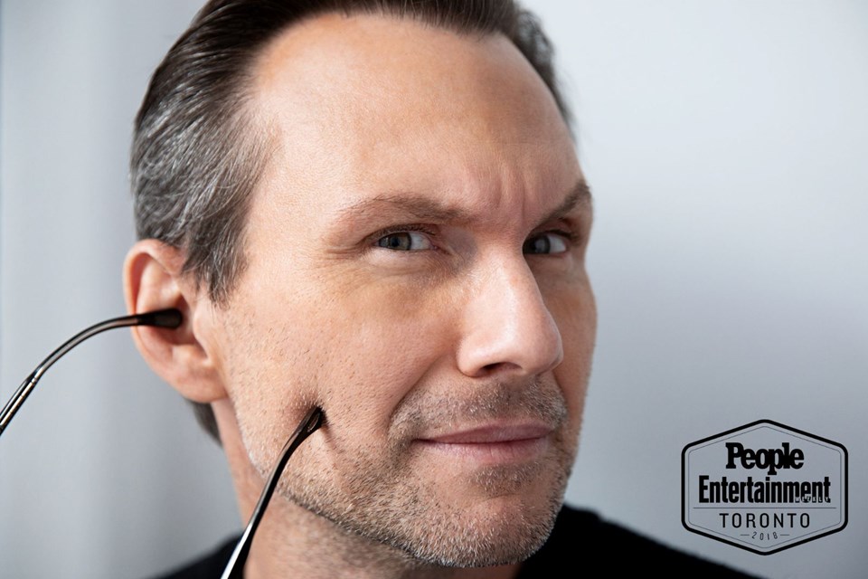CHRISTIAN SLATER