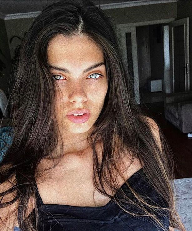 Roda Irmak Kalkan, Roda Irmak Kalkan kimdir, Roda Irmak Kalkan fotoğrafları, Miss Turkey Supranational 2018
