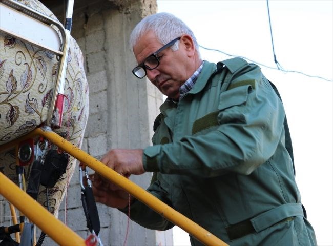 "ÇEVREMDEKİLER 'UÇAN ADAM' DİYOR"