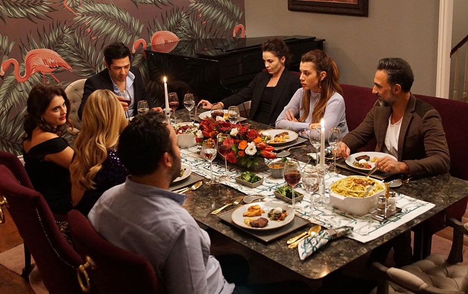 Ufak Tefek Cinayetler, dizi, Star TV,