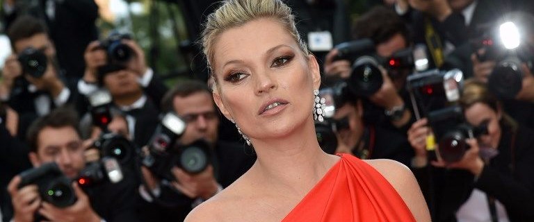 Her zaman makyajlı ve bakımlı görünmek zorunda...