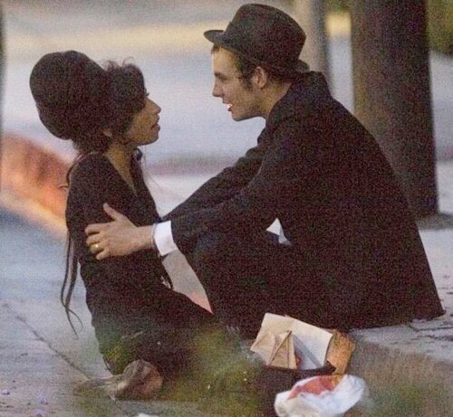 AMY WINEHOUSE VE BLAKE