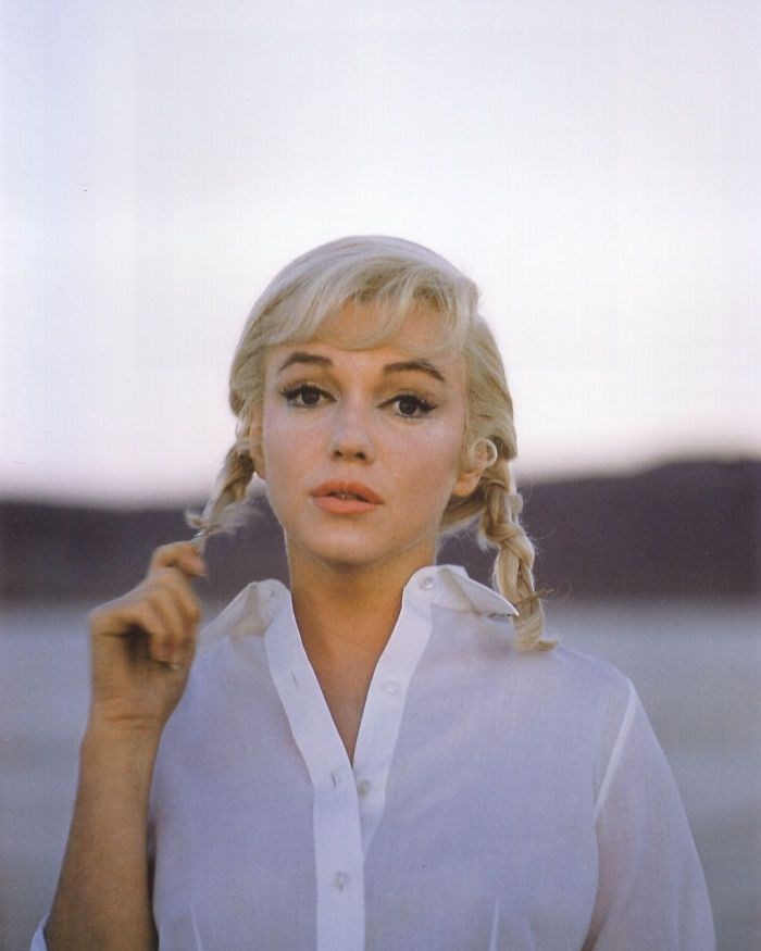 MARILYN MONROE