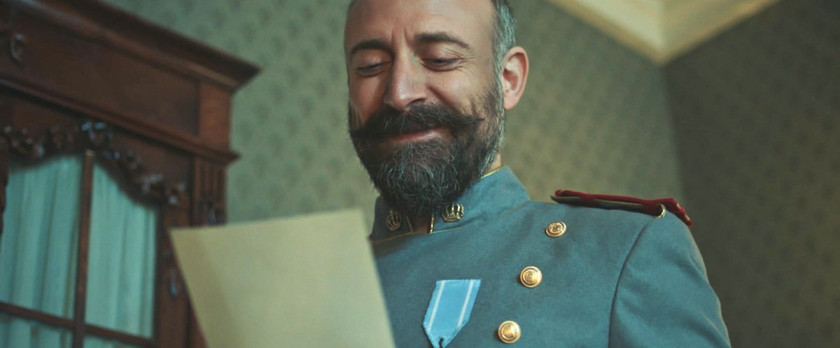 Başrollerinde Halit Ergenç ve Bergüzar...