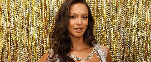 Victoria’s Secret, Mouawad Mücevher...