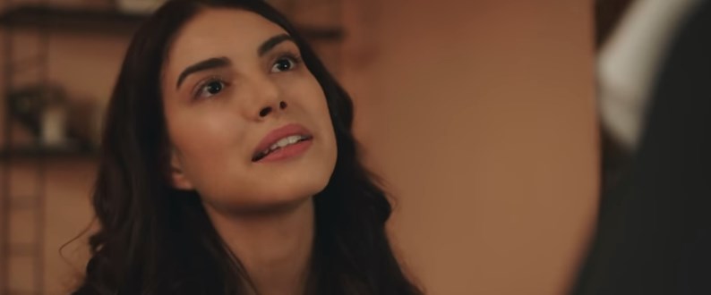 Star TV ekranlarında yayınlanan Fazilet Hanım...