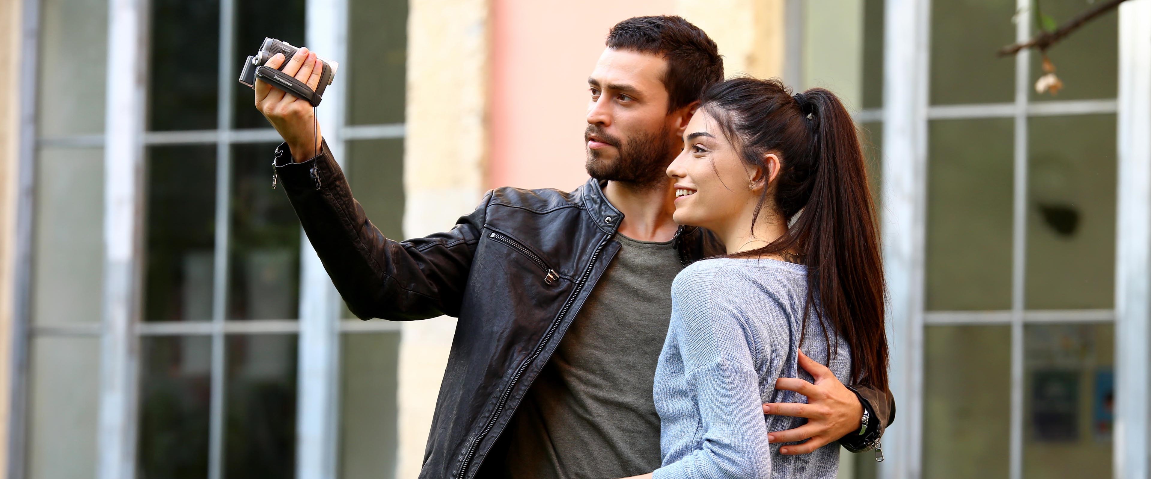 Star TV'nin yeni dizisi Hayat Sırları'nın ilk...