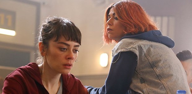 Avlu 12 bölüm yeni fragmanı 2 sezon Avlu 12 bölüm yeni fragmanı 2 sezon