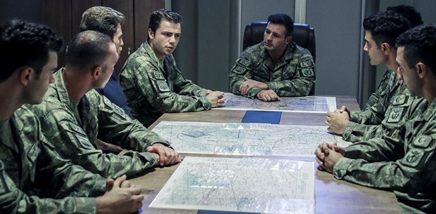 Star TV ekranlarında yayınlanan Söz'ün 20....