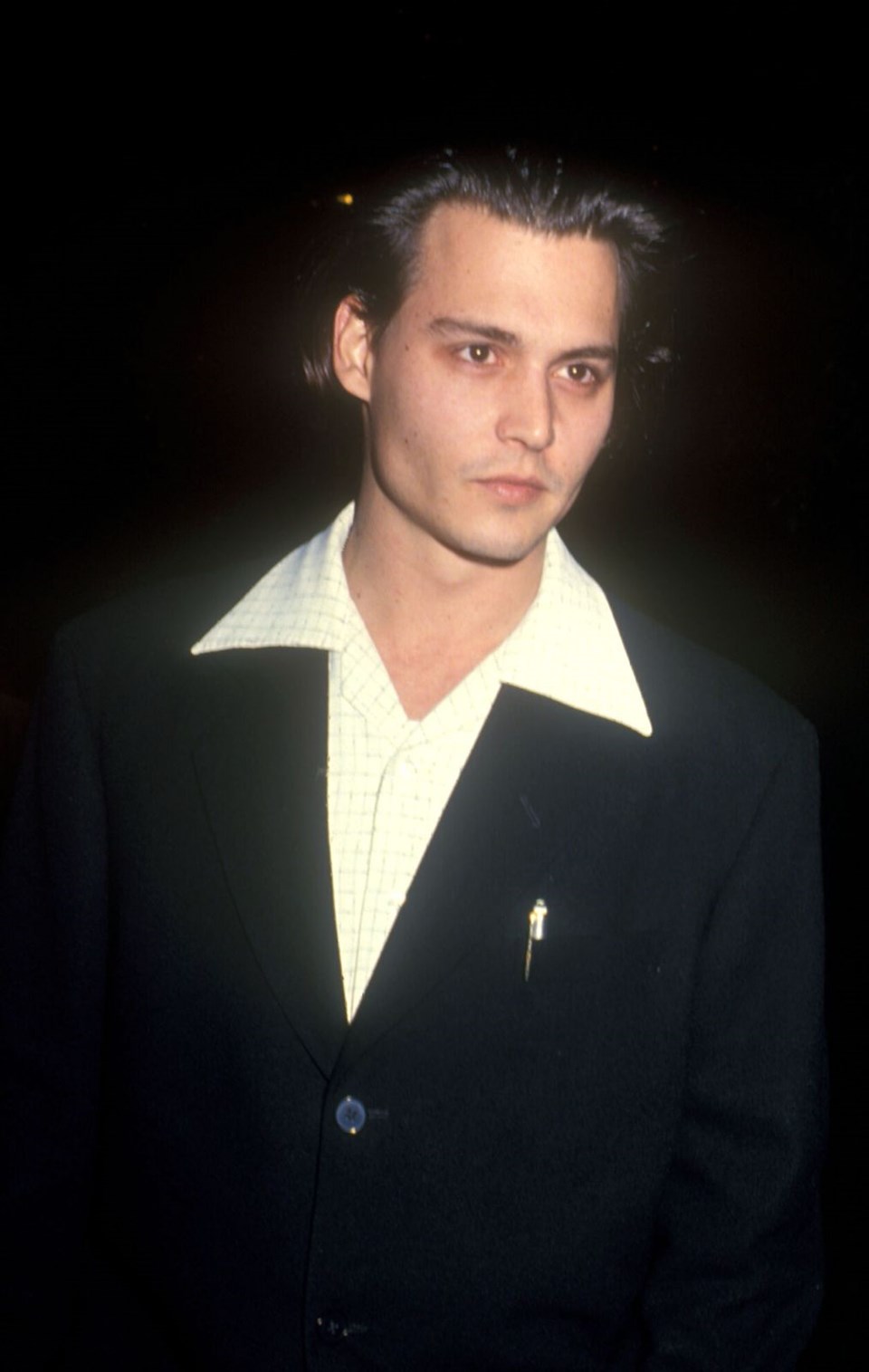 2003 VE 2009: JOHNNY DEPP