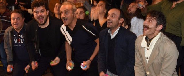 Usta oyuncu Yılmaz Erdoğan ağırlıklık olarak...