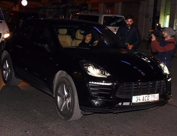 Zehra Çilingiroğlu, Porsche, taksi, kaza