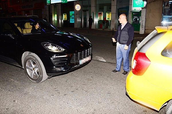 Zehra Çilingiroğlu, Porsche, taksi, kaza
