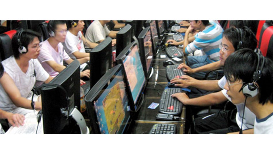 Çinliler cinsellliği internetten öğreniyor