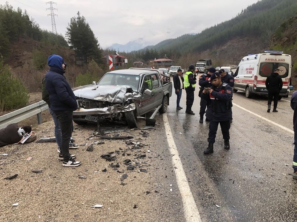 Şehit konvoyundaki kazadan acı haber - 1