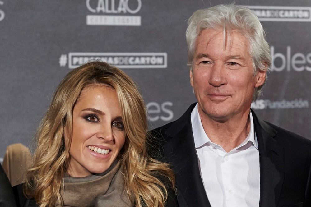 Richard Gere 71 yaşında üçüncü kez baba oldu Magazin Haberleri Richard Gere 71 yaşında üçüncü kez baba oldu Magazin Haberleri