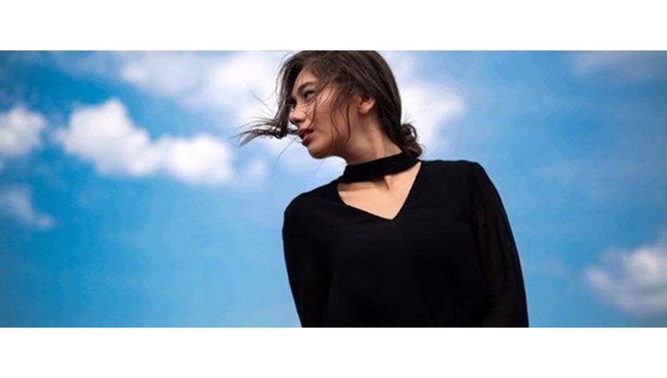 Neslihan Atagül'e Emmy takibi