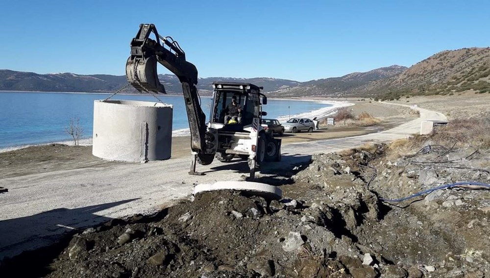 Salda Gölü kumsalına açılan su kuyusuna tepki - 1