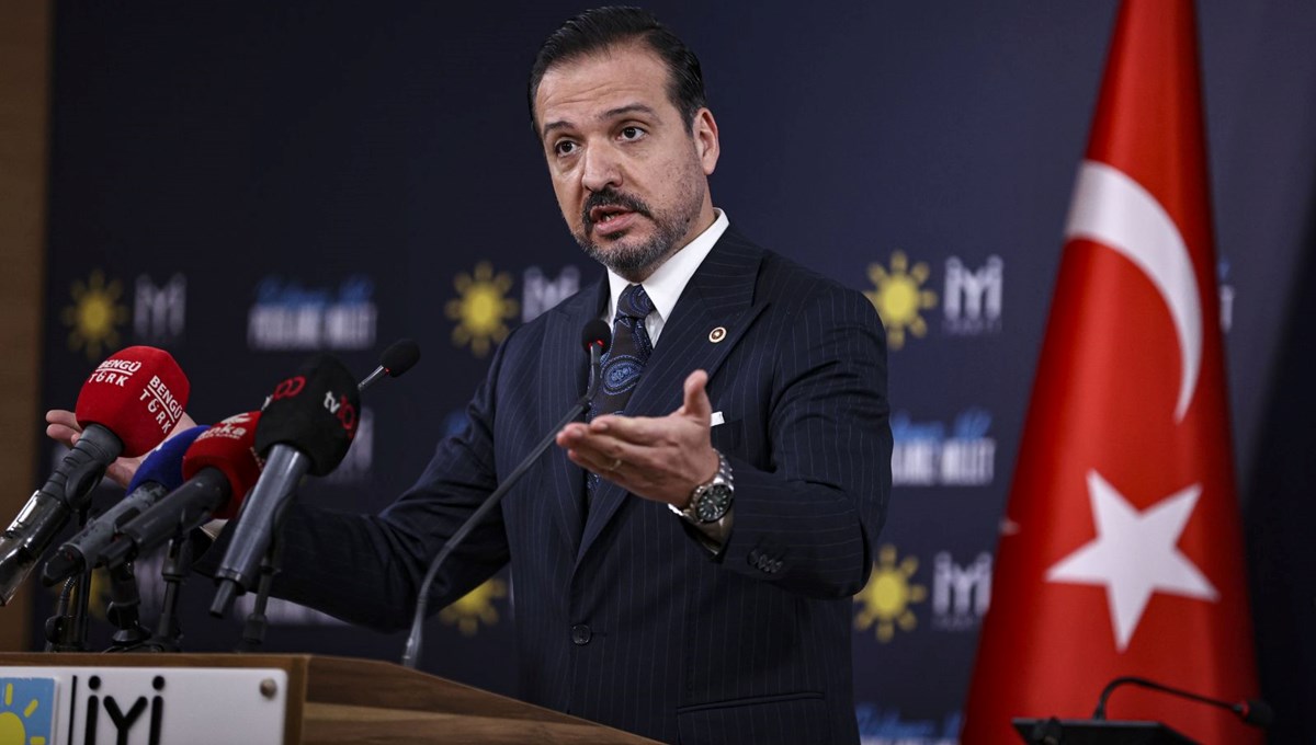 Meral Akşener ile Özgür Özel görüşecek mi? İYİ Partili Kürşad Zorlu: Özel’in randevu talebi yok Meral Akşener ile Özgür Özel görüşecek mi? İYİ Partili Kürşad Zorlu: Özel’in randevu talebi yok