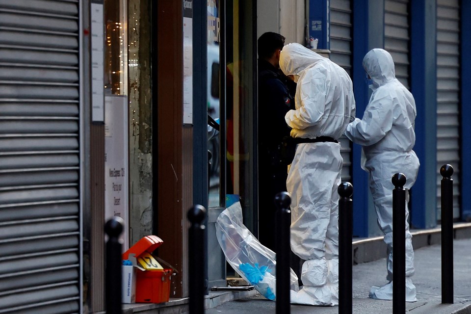 Paris'te silahlı saldırı: 3 ölü, 3 yaralı - 2