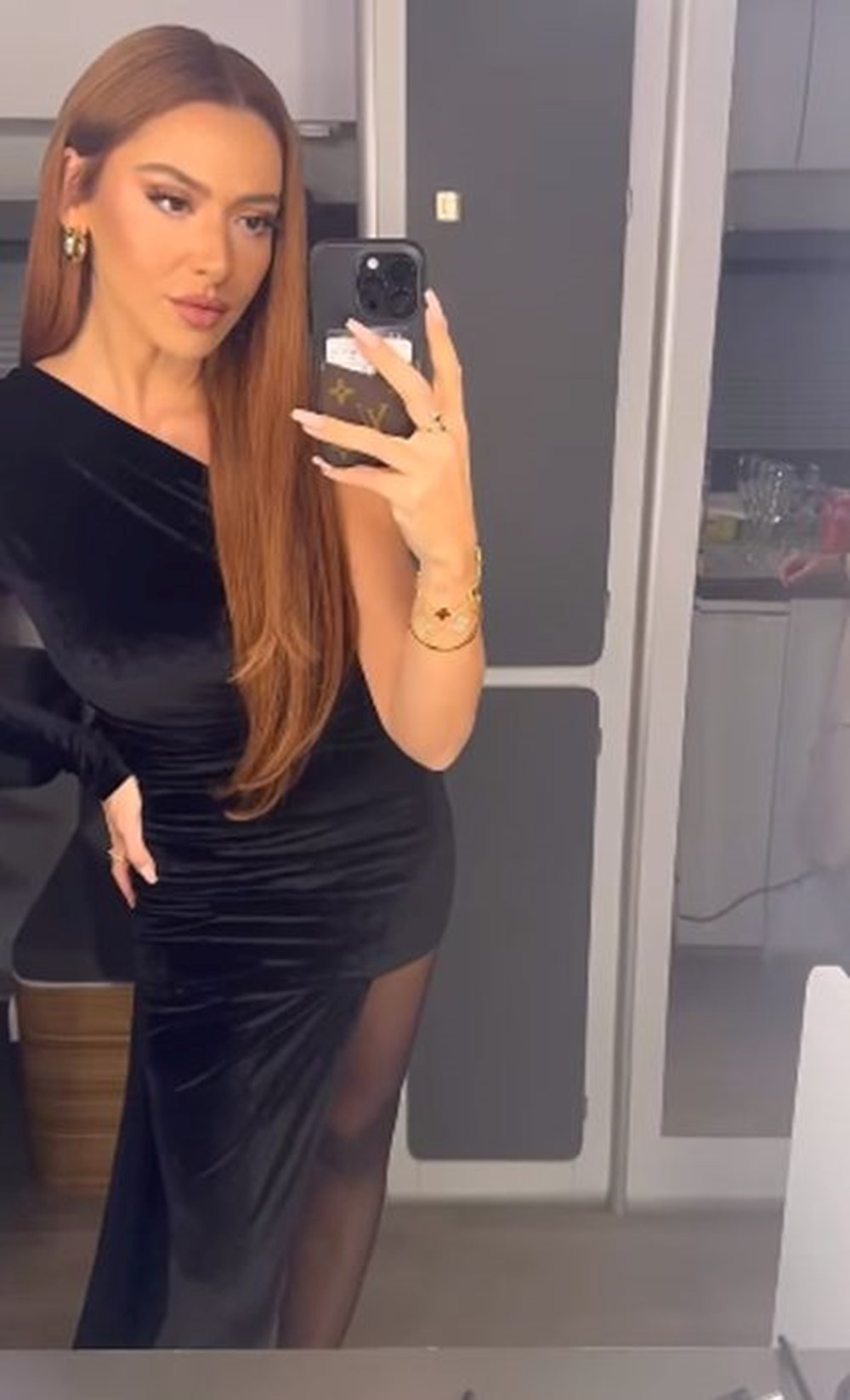 Oyuncu Başak Gümülcinelioğlu imaj değiştirdi (Ünlülerin değişimi) - 20