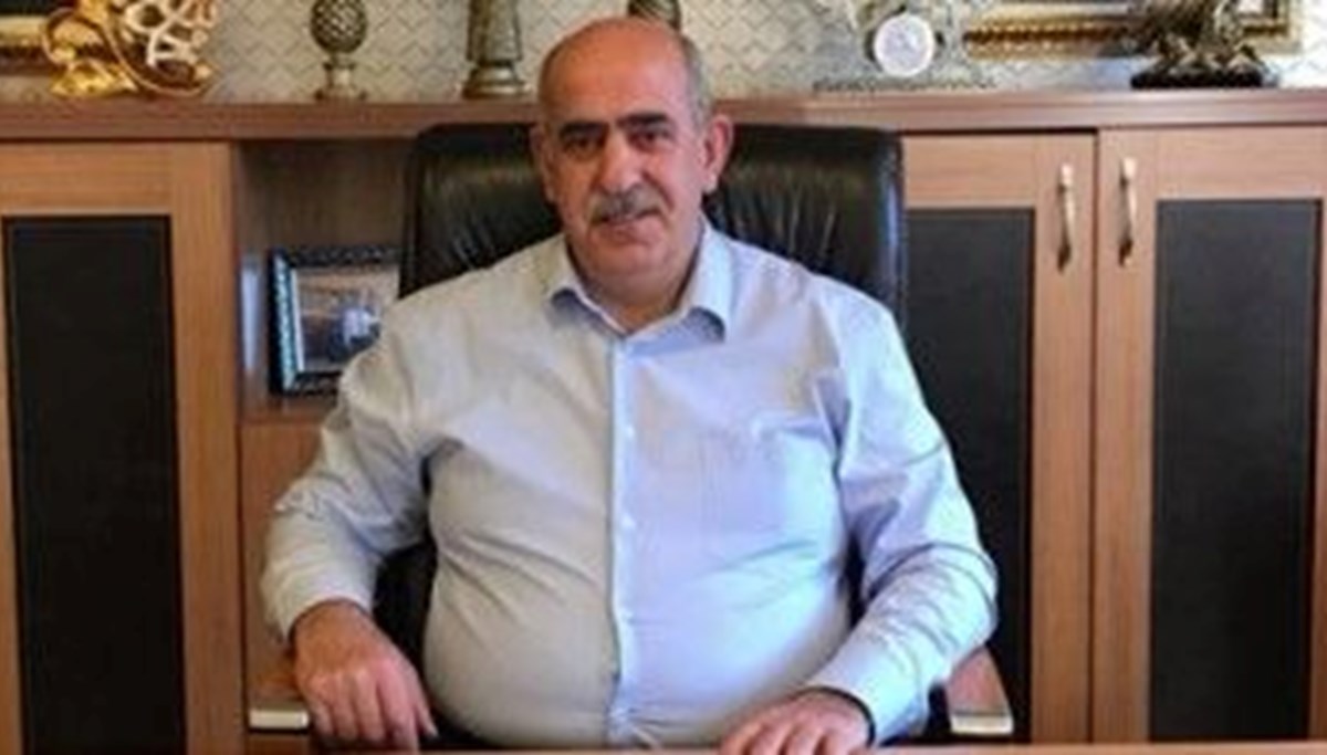 Eski belediye başkanı silahlı saldırı kurbanı Eski belediye başkanı silahlı saldırı kurbanı