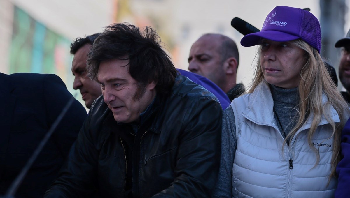 Arjantin Devlet Başkanı Milei'ye taşlı saldırı