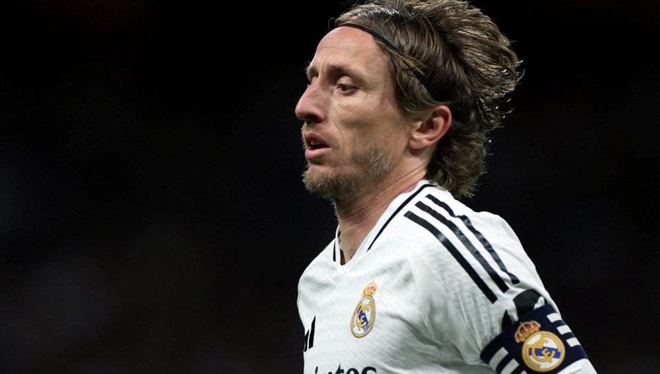 Yıldız futbolcu Modric de kulüp satın aldı