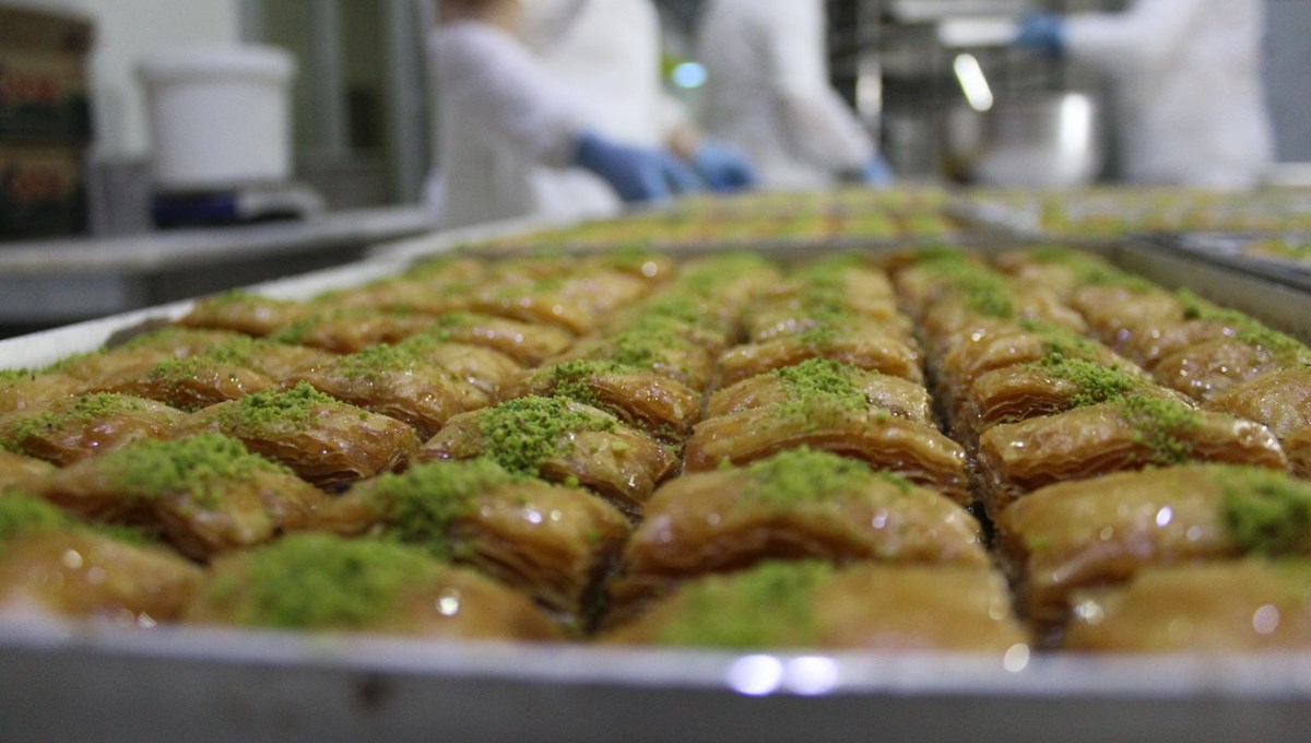 Bayram öncesinde Halk Ekmek'in baklava üretimi iki katına çıktı