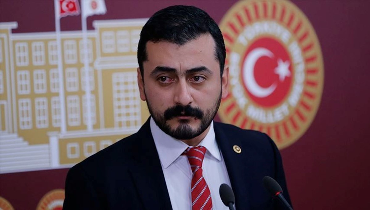 Eren Erdem kimdir? Yeni CHP MYK üyesi Eren Erdem kaç yaşında ve nereli? Eren Erdem kimdir? Yeni CHP MYK üyesi Eren Erdem kaç yaşında ve nereli?