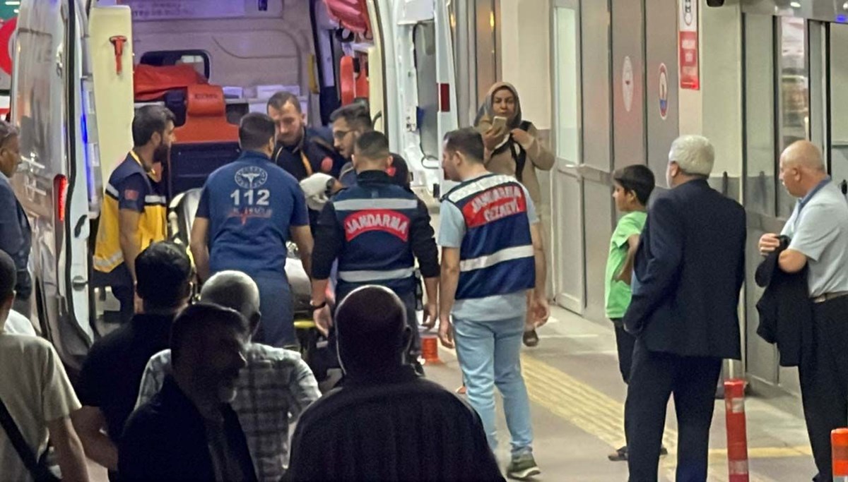 18 mahkum yemekten zehirlendi