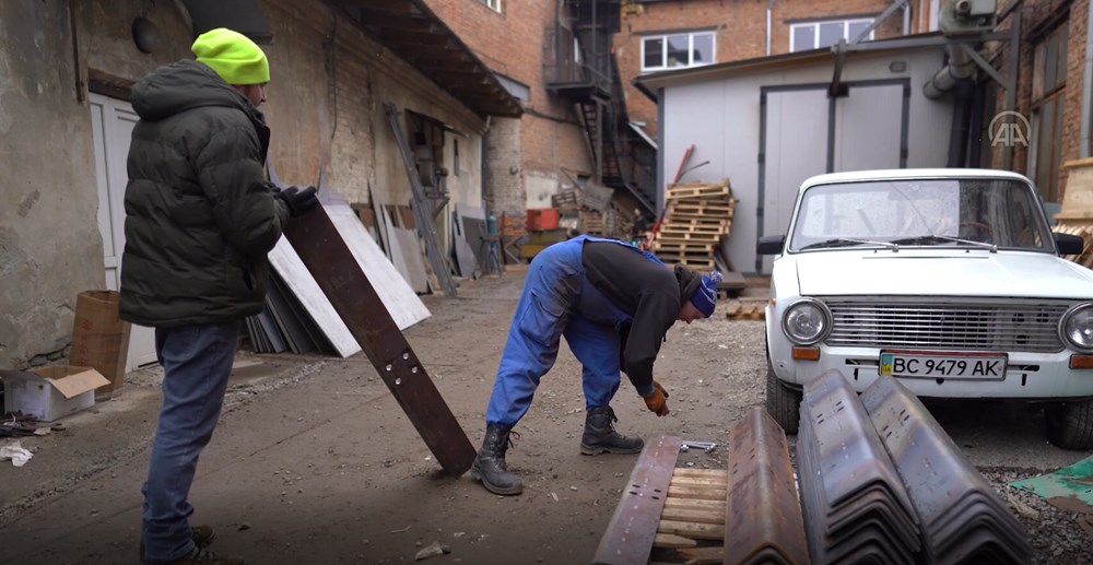 Ukrayna'da savaş hazığı: Mutfak malzemeleri üreten şirket, askeri malzeme yapmaya başladı - 1