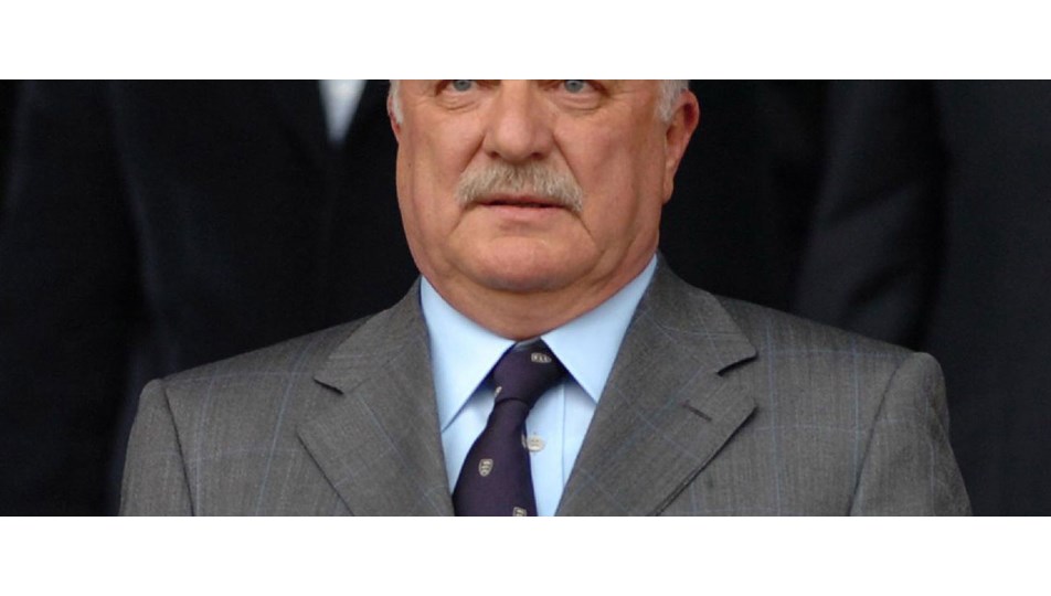 Şener'den hakemlere tepki