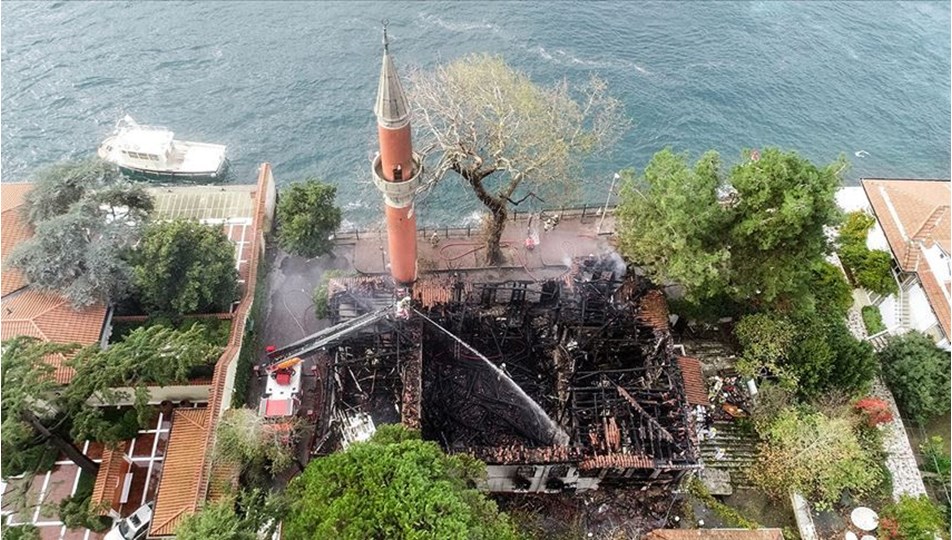 Tarihi Vaniköy Camisi'nin ihyası için protokol imzalanacak
