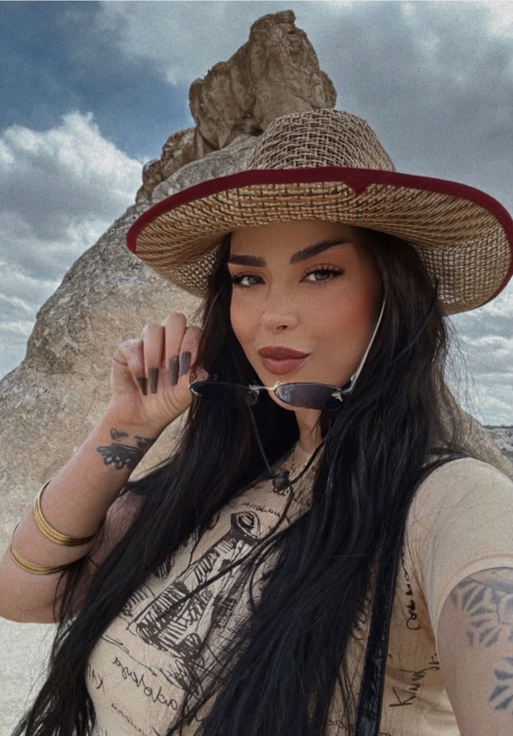 Oyuncu Sevil Akdağ, sözünde vahşice öldürdüğü Elif Kırav'ı suçladı 76 ypmqeYfZM0mTYbMcnQ2T6g