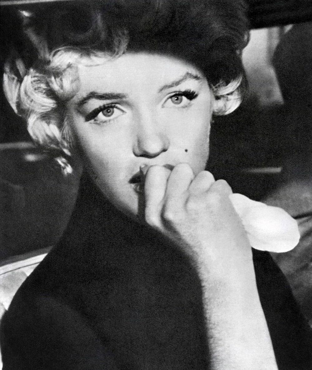 Marilyn Monroe biyografisinin yazarı: Aşırı mutsuzluktan öldü - 7