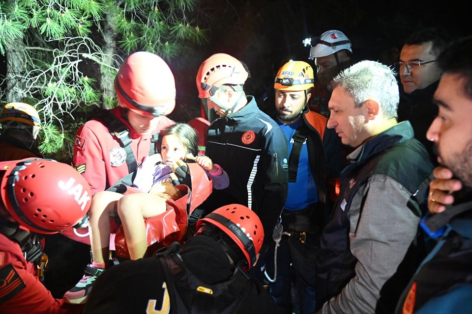 Antalya'da teleferik kabini parçalandı: 1 ölü, 10 yaralı - 6