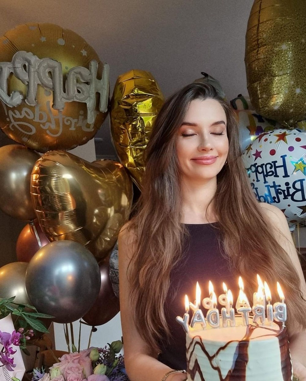 Tescilli güzel Leyla Lydia Tuğutlu: Oğluşumla ilk doğum günüm - 2