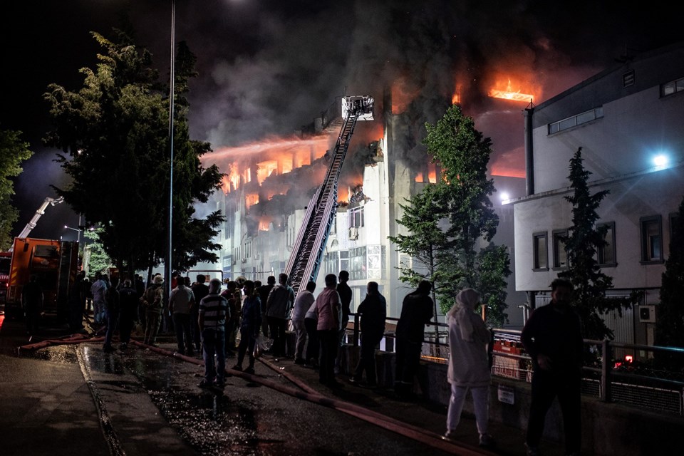 SON DAKİKA HABERİ: Başakşehir İkitelli Organize Sanayi Bölgesi'nde yangın - 2