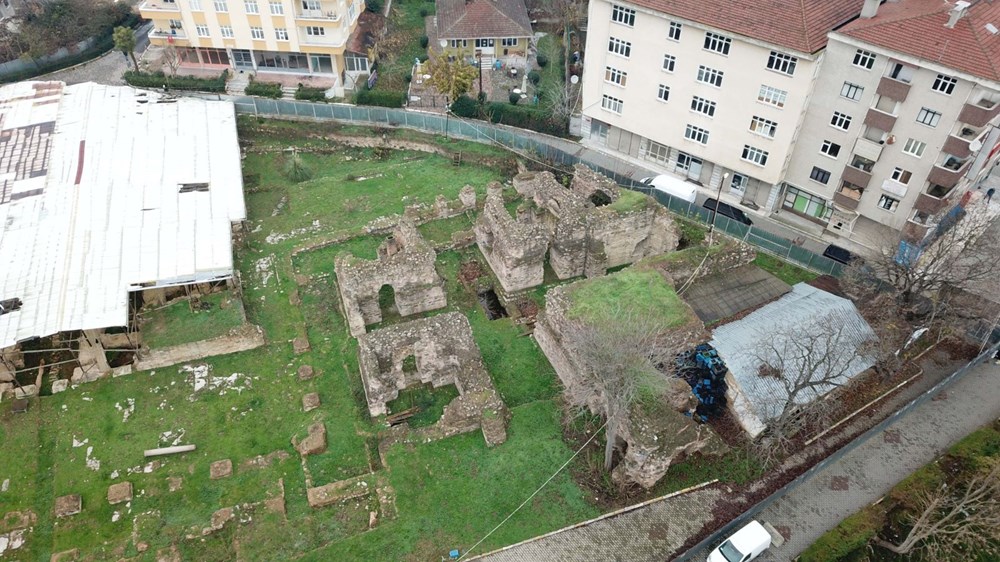 Sancaktepe'deki 14 yüzyıllık Damatrys Sarayı'nda restorasyon çalışmaları devam ediyor - 8
