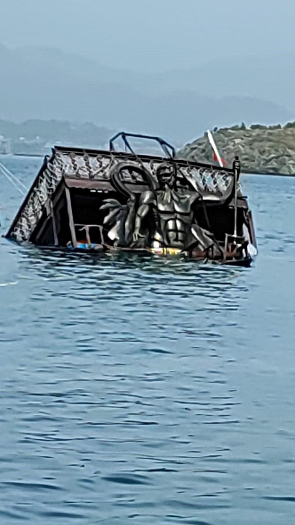 Marmaris'te gezi teknesi battı - 4