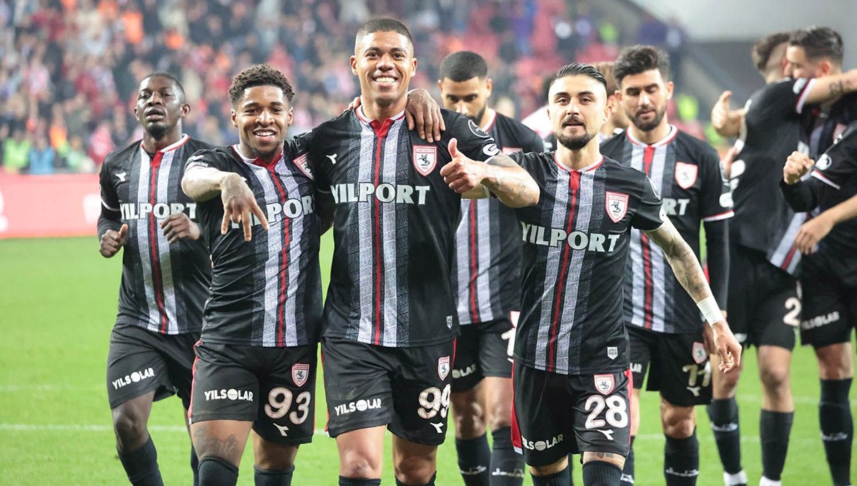 Adım adım Süper Lig'e: Samsunspor'un yenilmezlik serisi 18 maça çıktı