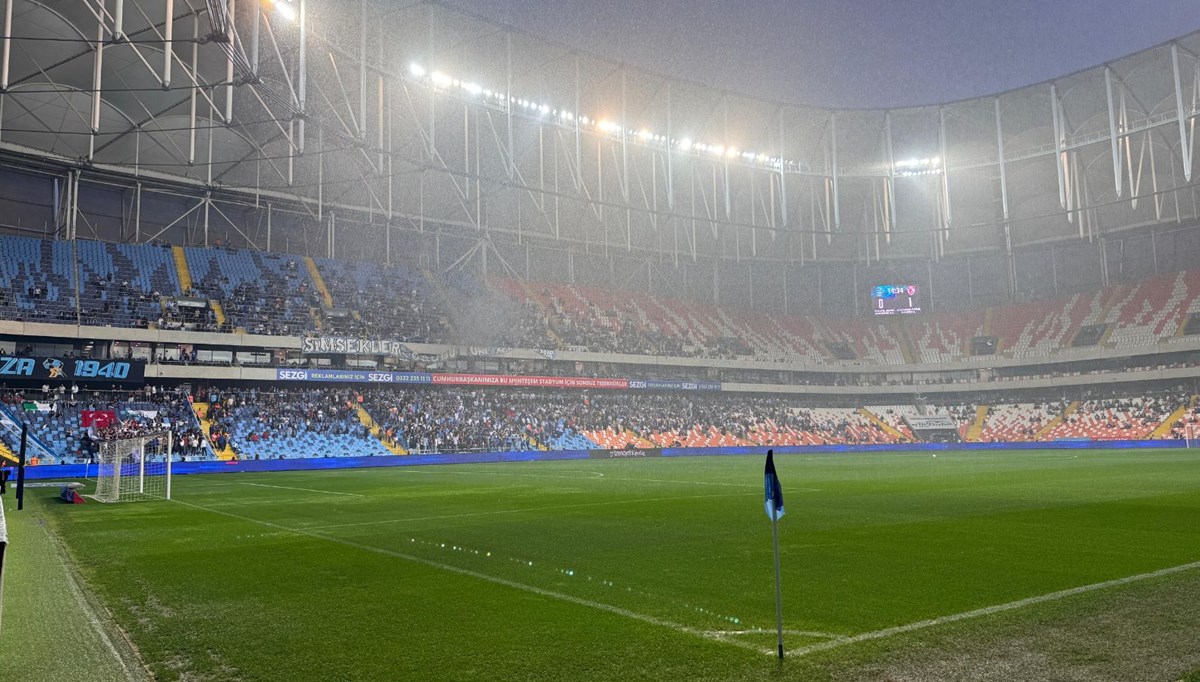 Adana Demirspor-Gaziantep FK maçına yağış arası