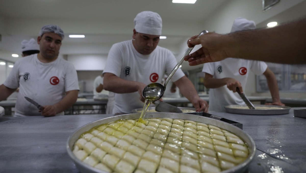 Baklavacılarda bayram telaşı başladı